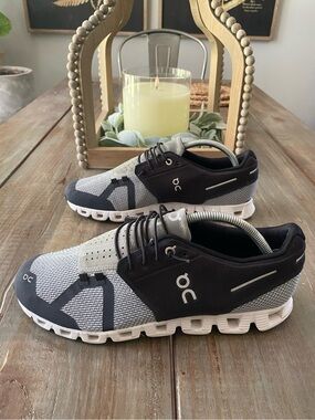 On Cloud Bungee Athletic Athleisure Running Sneakers Shoes Mens 9 Black Gray